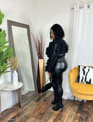 Too hot to handle faux leather leggings